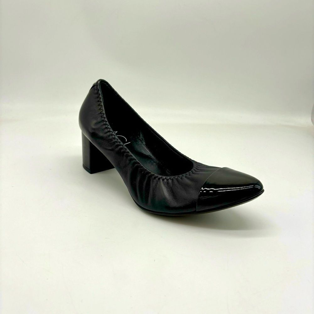 AGL Attilio Giusti Leombruni Cap Toe Pump